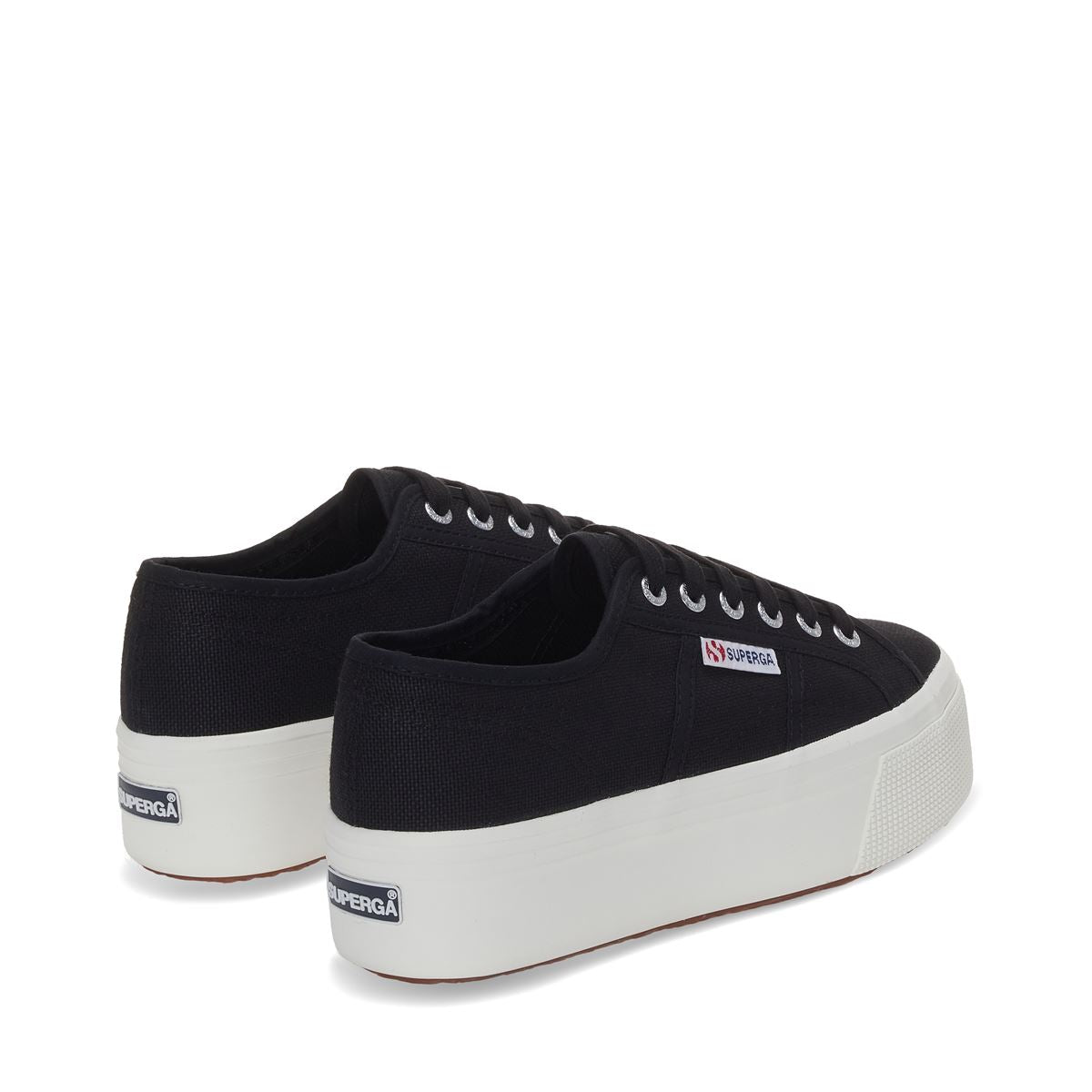 Zapatos con plataforma 2790 negros Superga