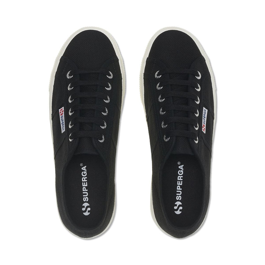 Zapatos con plataforma 2790 negros Superga