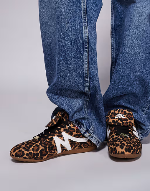 Zapatos Freekick-L Negro Leopardo