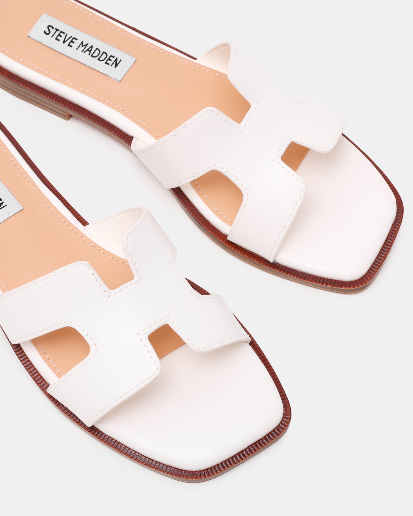 Sandalias planas Haileyy Blancas