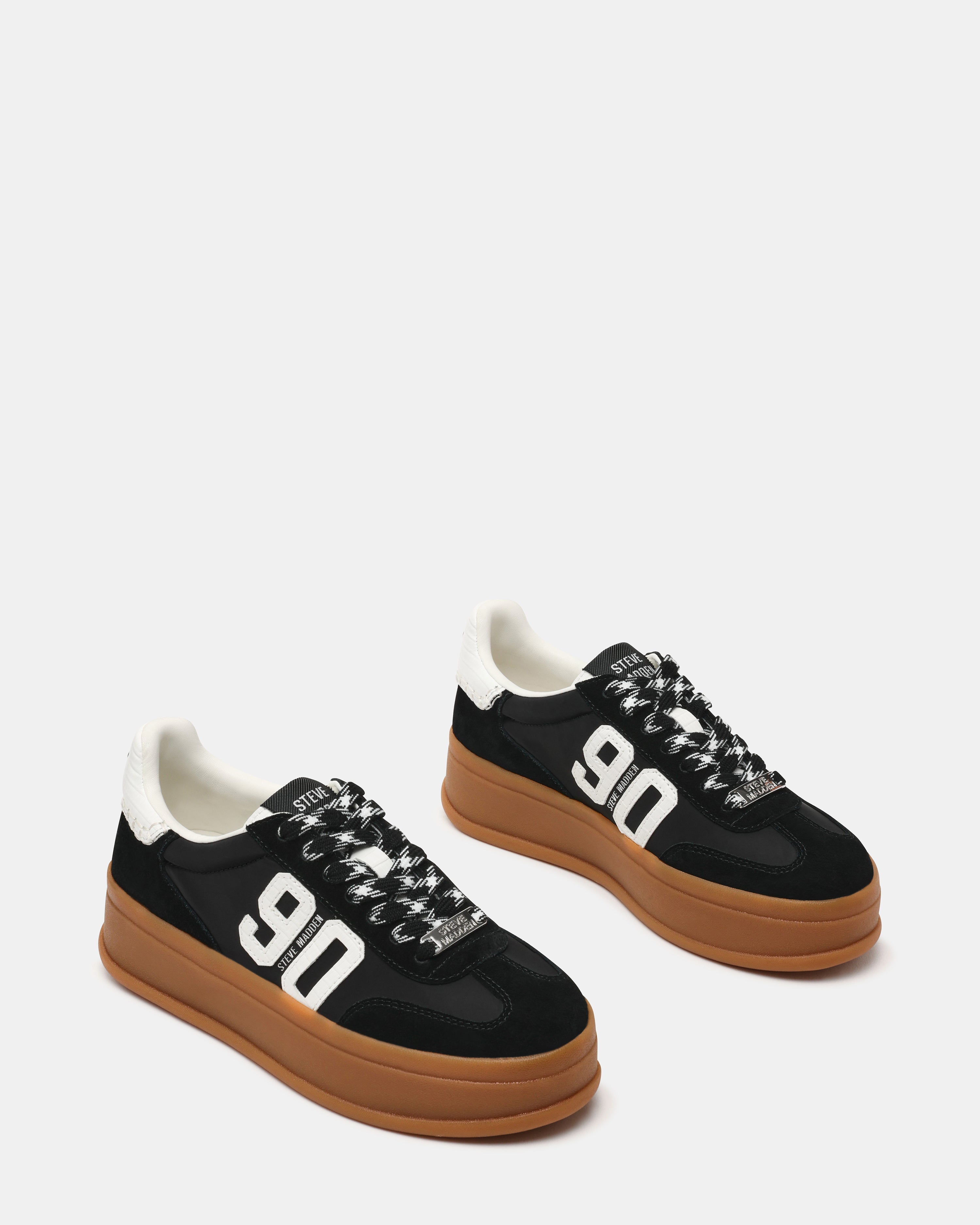 Zapatos Off-Track90 Negros - view 2