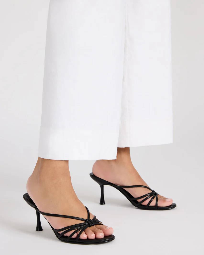 Sandalias de tacón Edna Negros