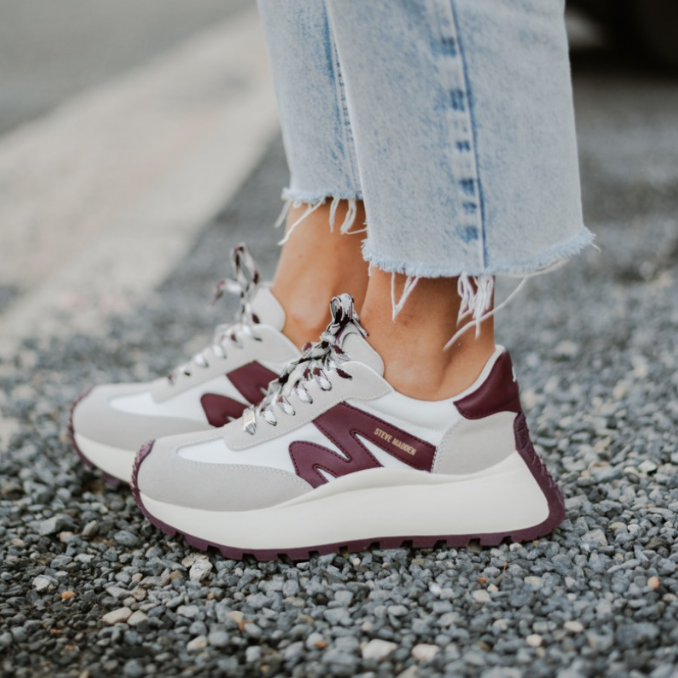 Zapatos Supercampo blancos con vinotinto